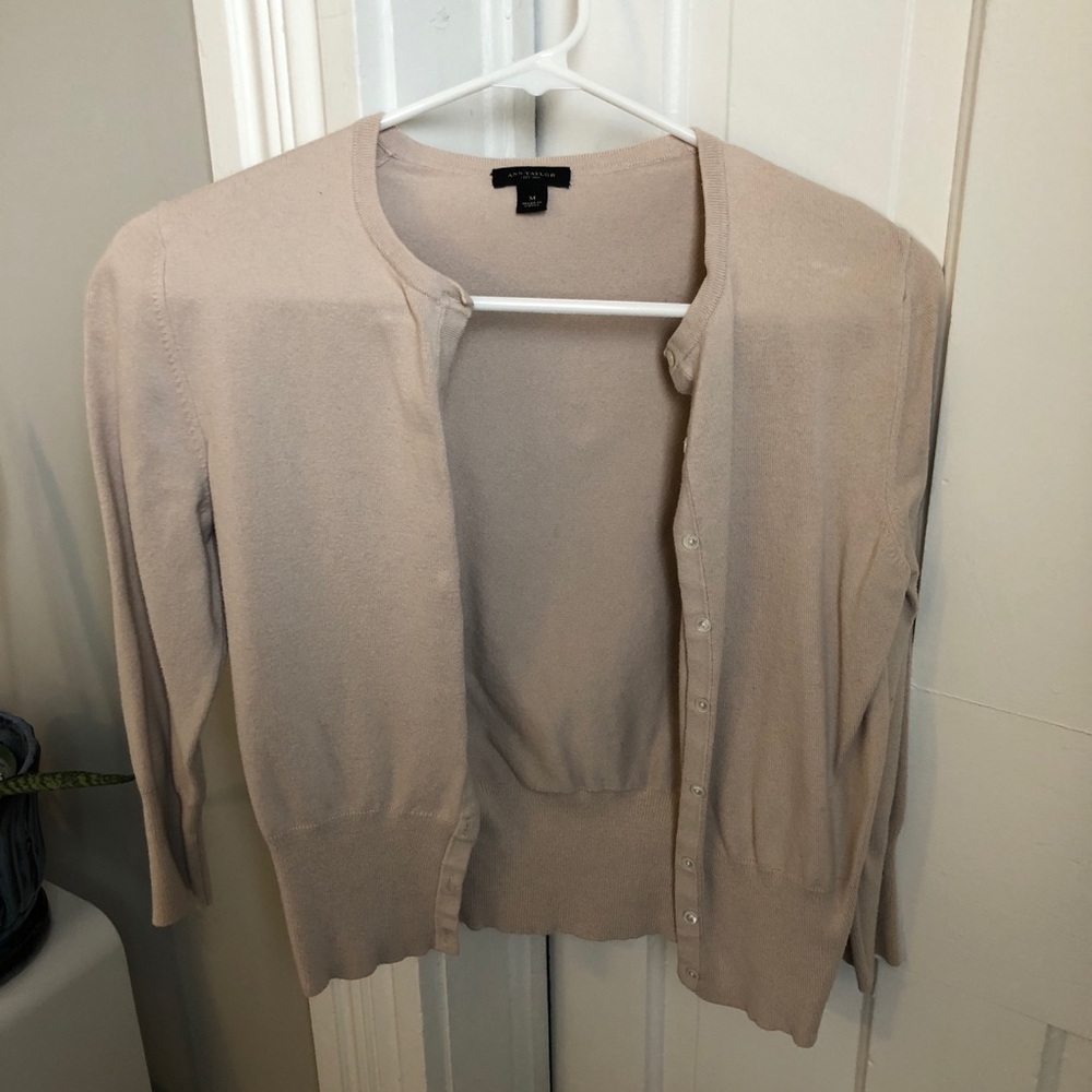 Ann Taylor Beige Button Up Cardigan Size M